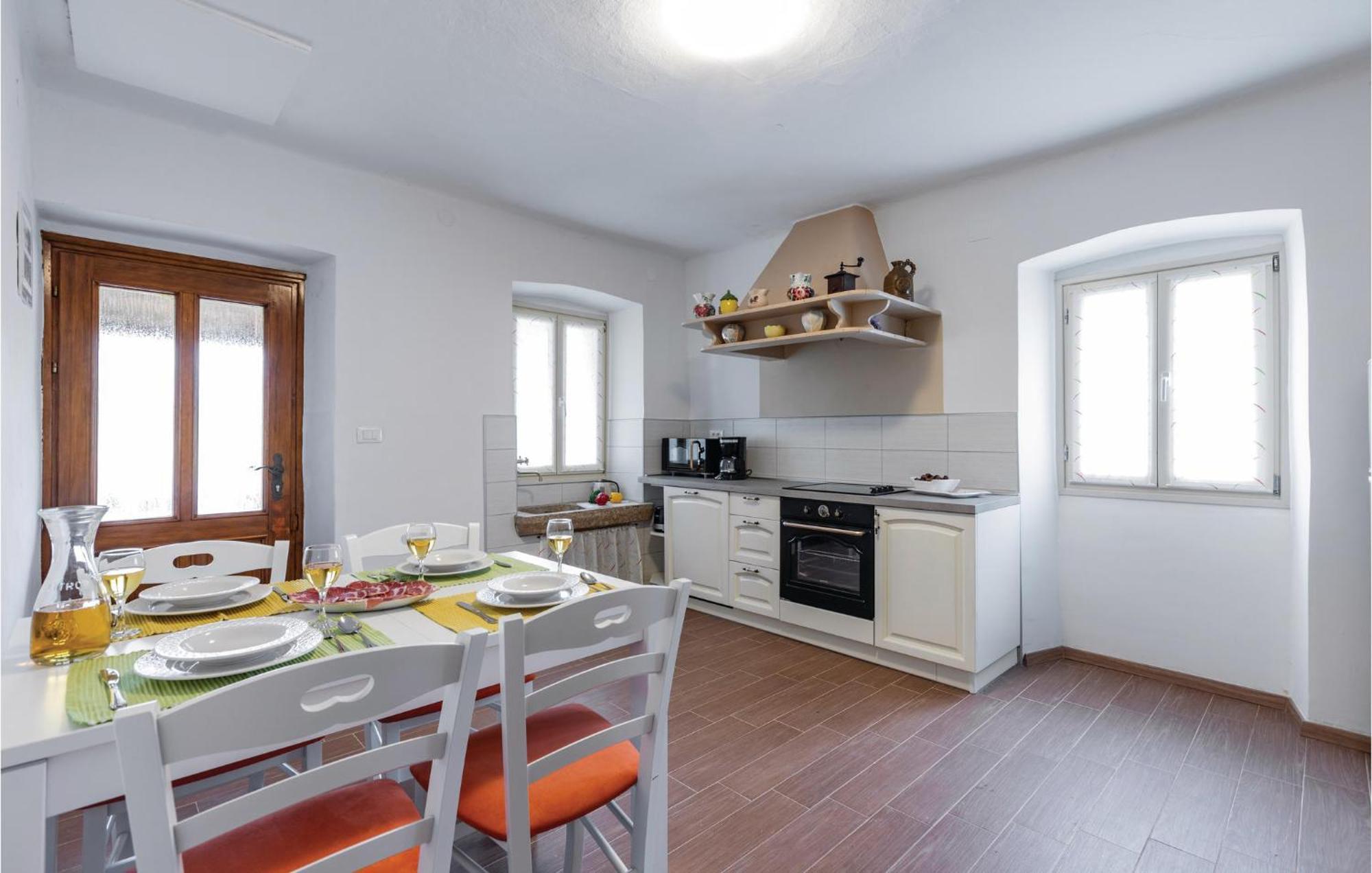 Cozy Home In Pazin With House A Panoramic View Ngoại thất bức ảnh