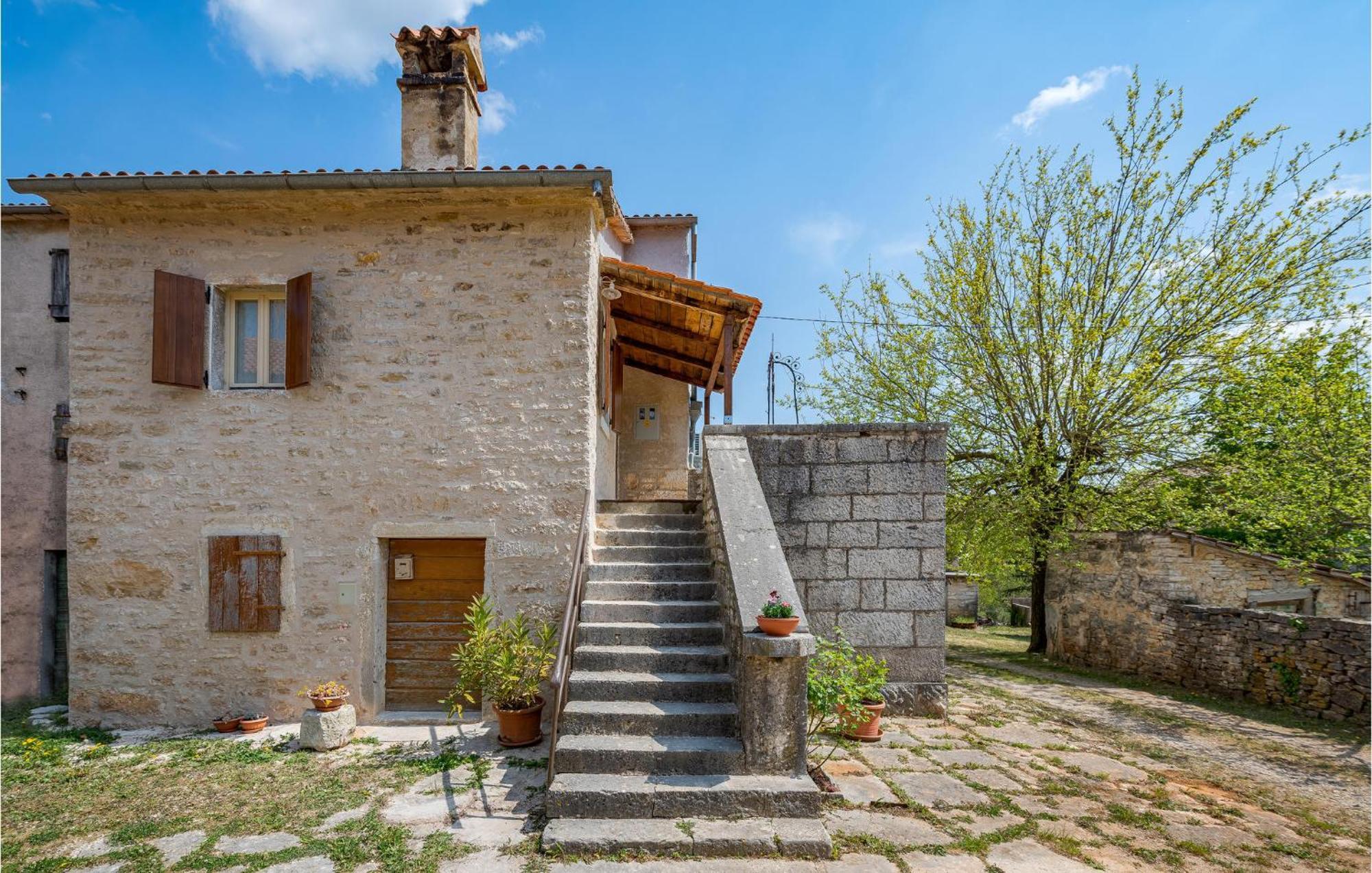 Cozy Home In Pazin With House A Panoramic View Ngoại thất bức ảnh